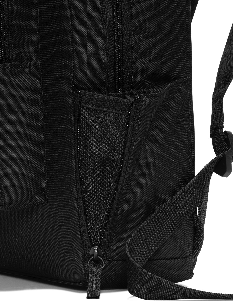 Mochila deportiva unisex 8