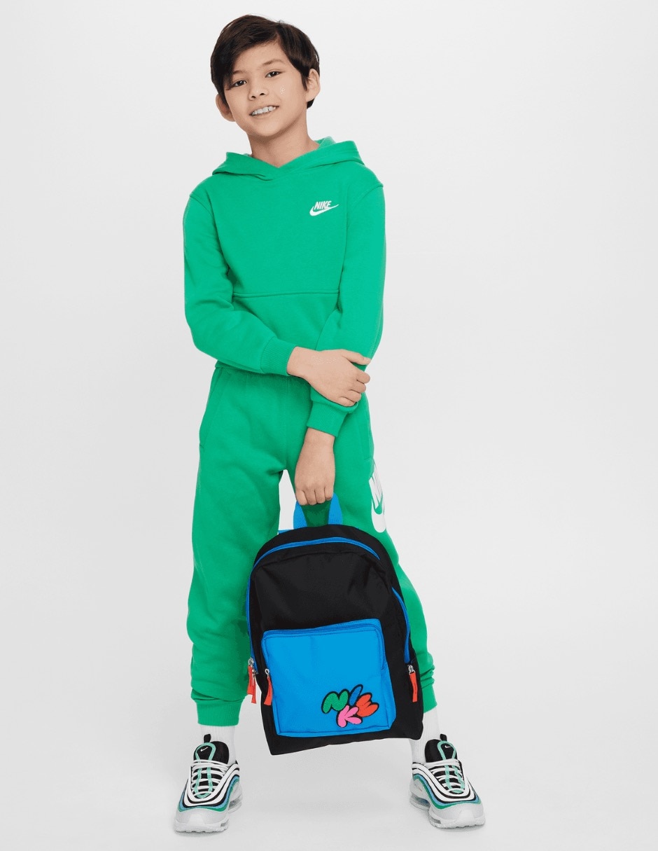 Mochila deportiva para niño 9