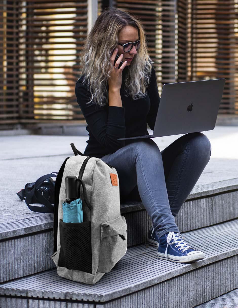 Mochila con portalaptop impermeable unisex 12