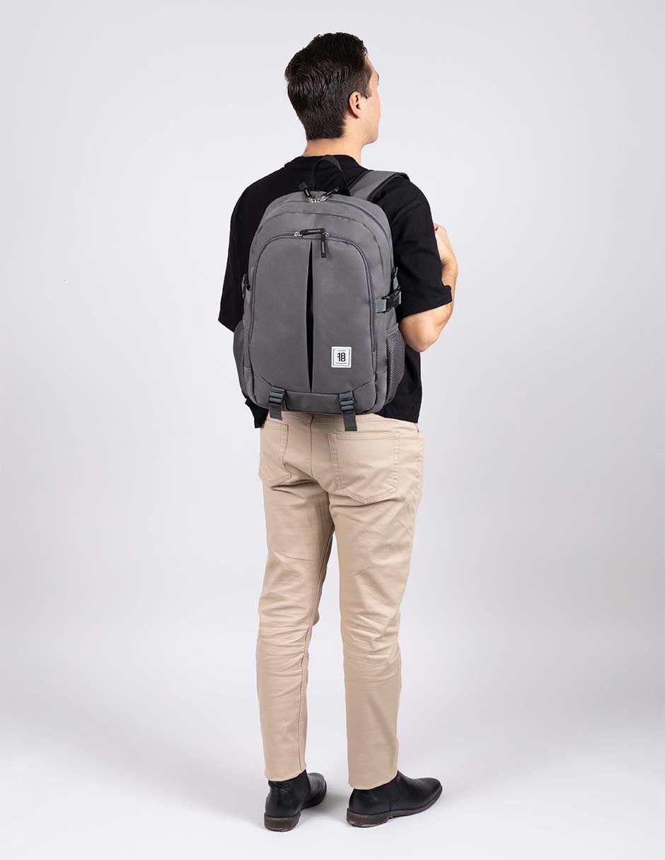 "set mochila/mochila" con portalaptop sin temática chenson wynn no