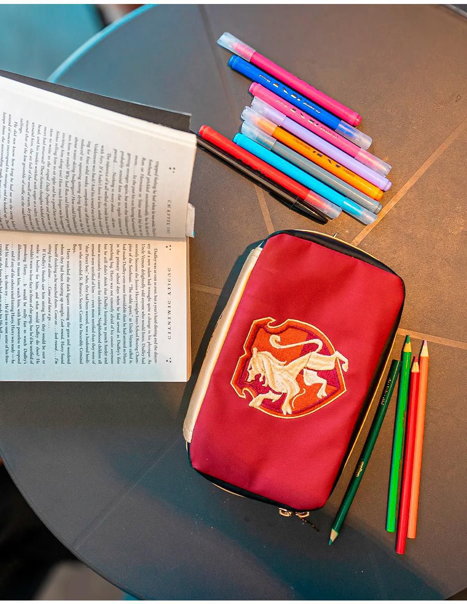 Lapicera Hogwarts Legacy Gryffindor 3