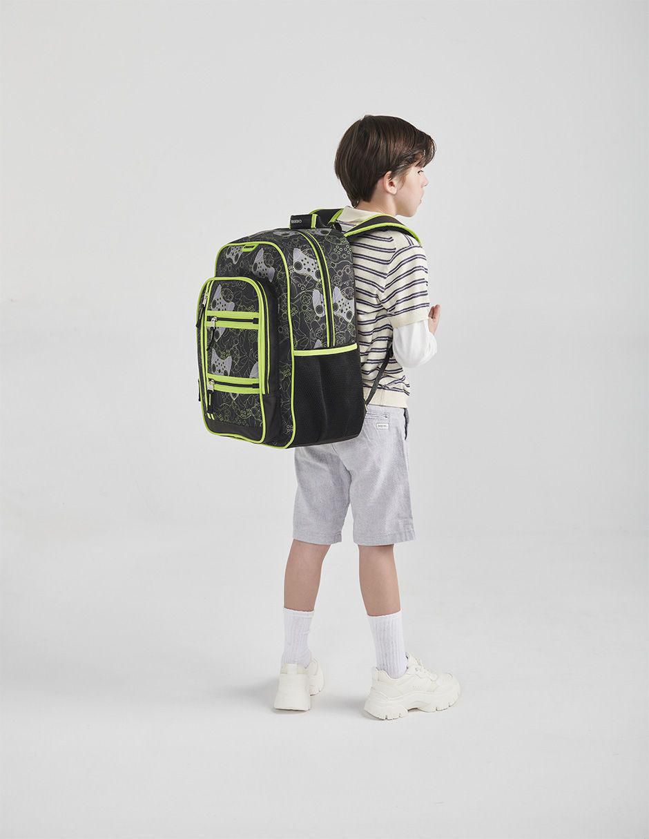 Mochila escolar para niño 4