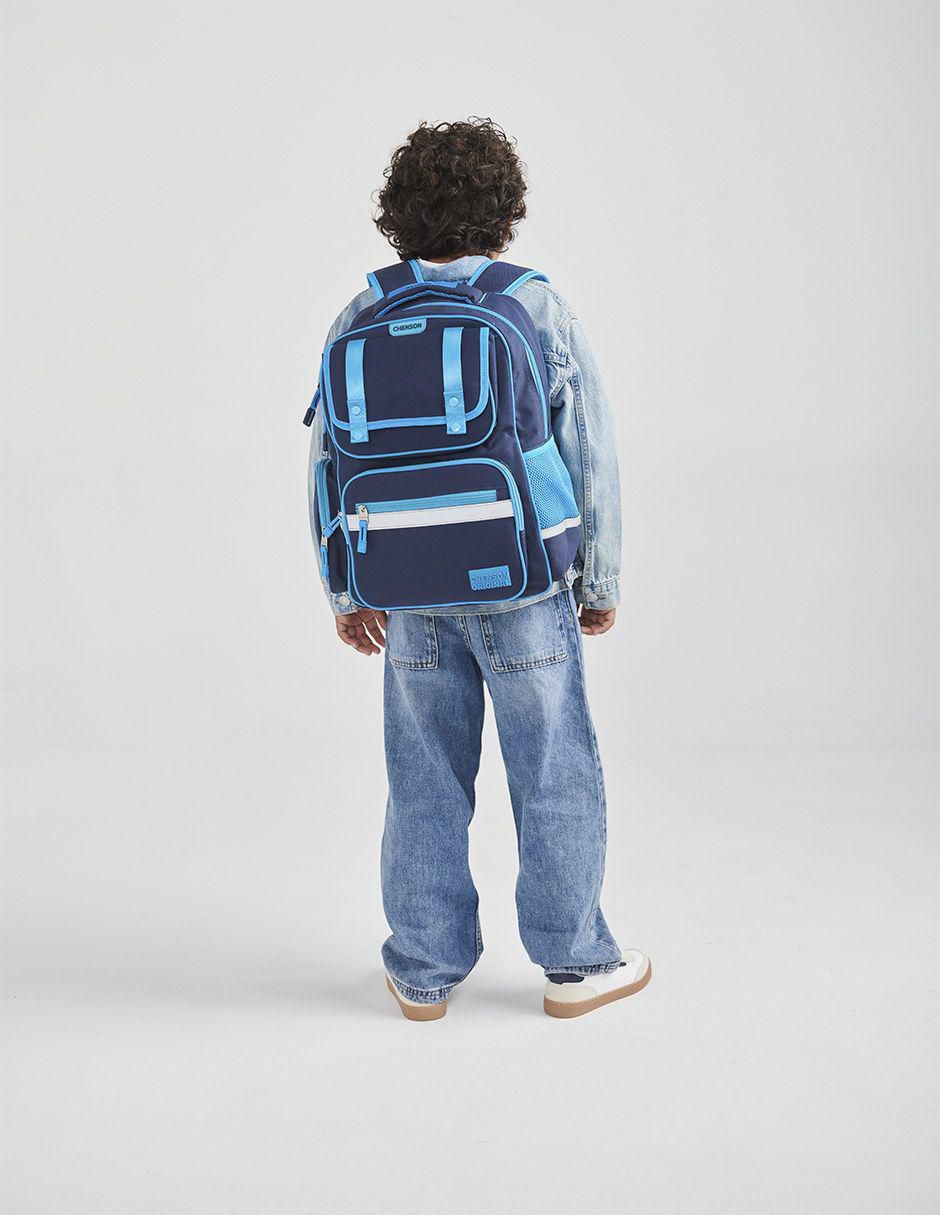 Mochila escolar para niño 9