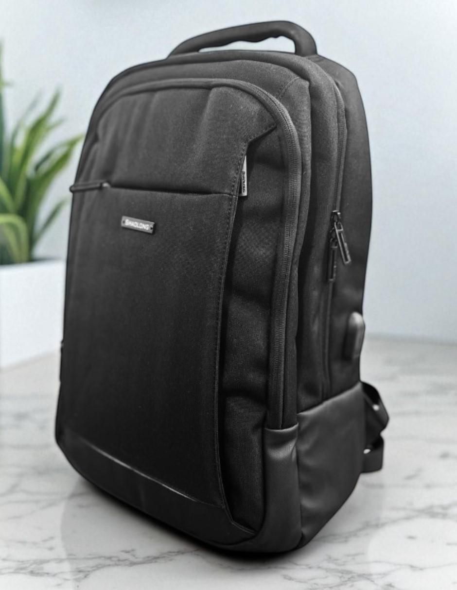 Mochila con portalaptop solo escolar unisex 8